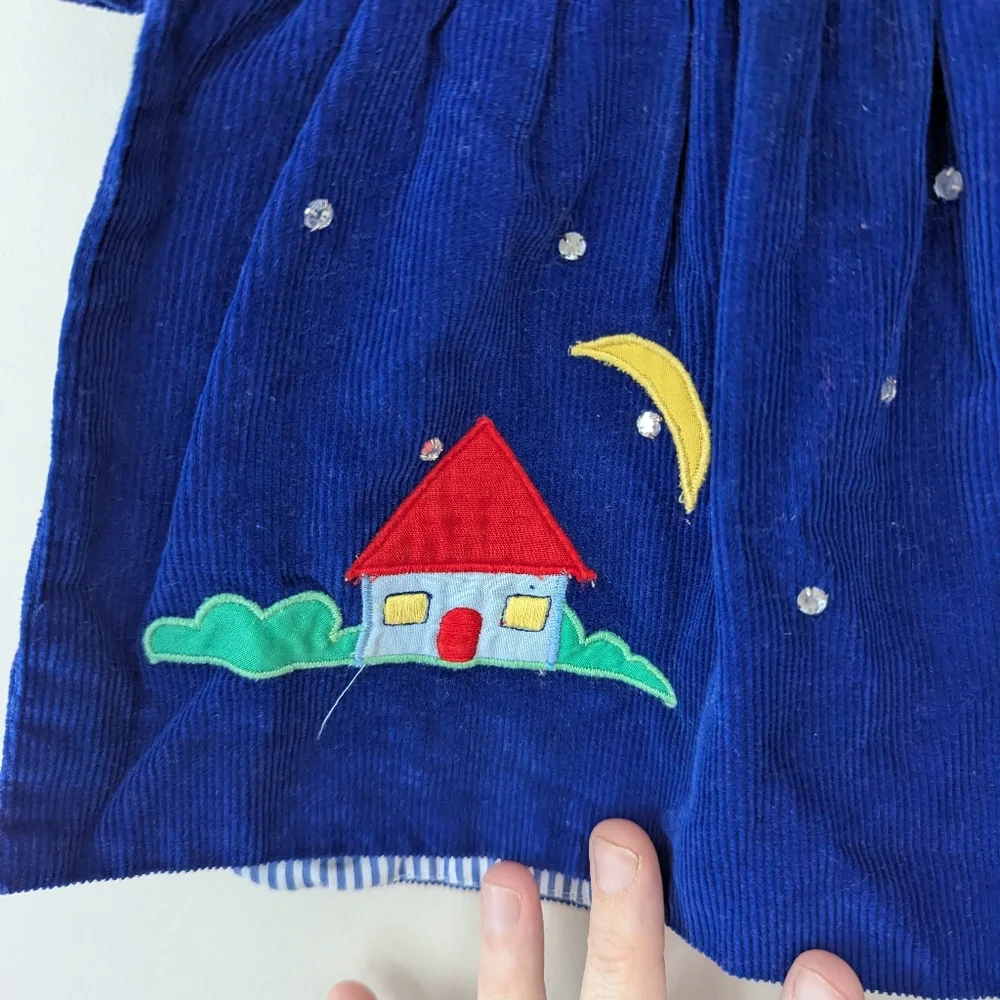 Vintage Toddler Girls Corduroy Embroidered Novelty Pinafore Dress - Picture 5 of 9